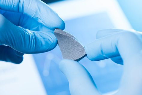 NRWBG_Branchentexte_neue_Materialien_Cluster__c__nevodka__shutterstock.com.jpg