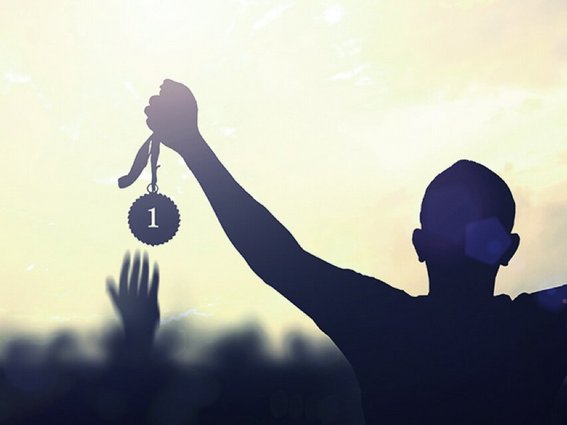 Header-Weltmarktfu__hrer_001_XL@2x.jpg